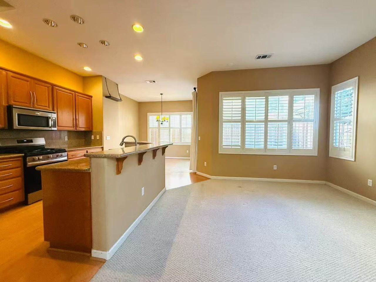 437 Kent Dr #1 - Photo 5 of 24