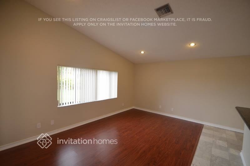 5021 Nw 64th Dr - Photo 4 of 12
