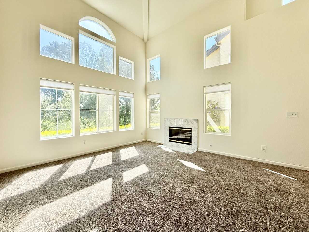 49 Erin Ln - Photo 5 of 45