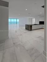 featured image of NE 25th St & Biscayne Blvd