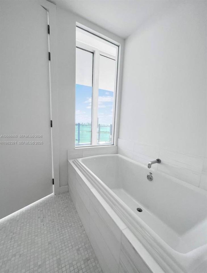 NE 25th St & Biscayne Blvd - Photo 7 of 9