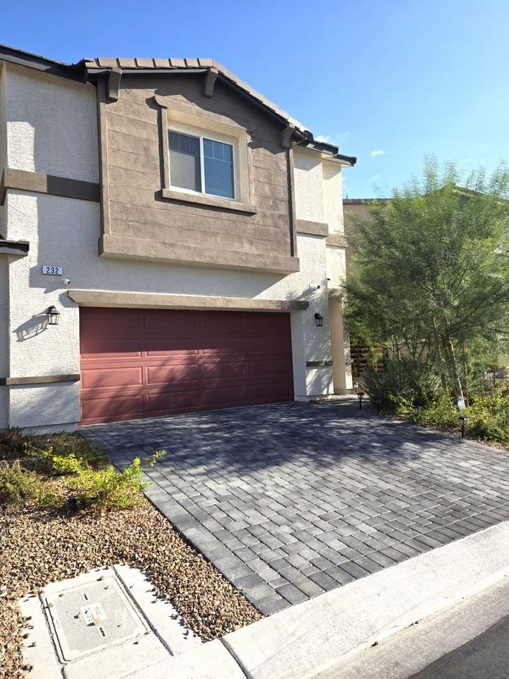 232 Mocha Coconut Ave - Photo 4 of 24