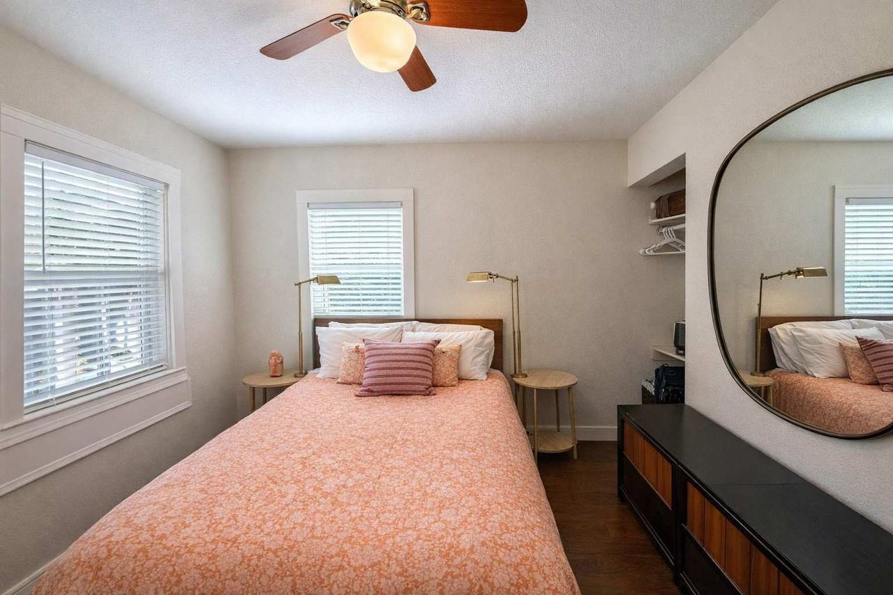 2180 Shurtleff Ave #1081916P - Photo 3 of 32