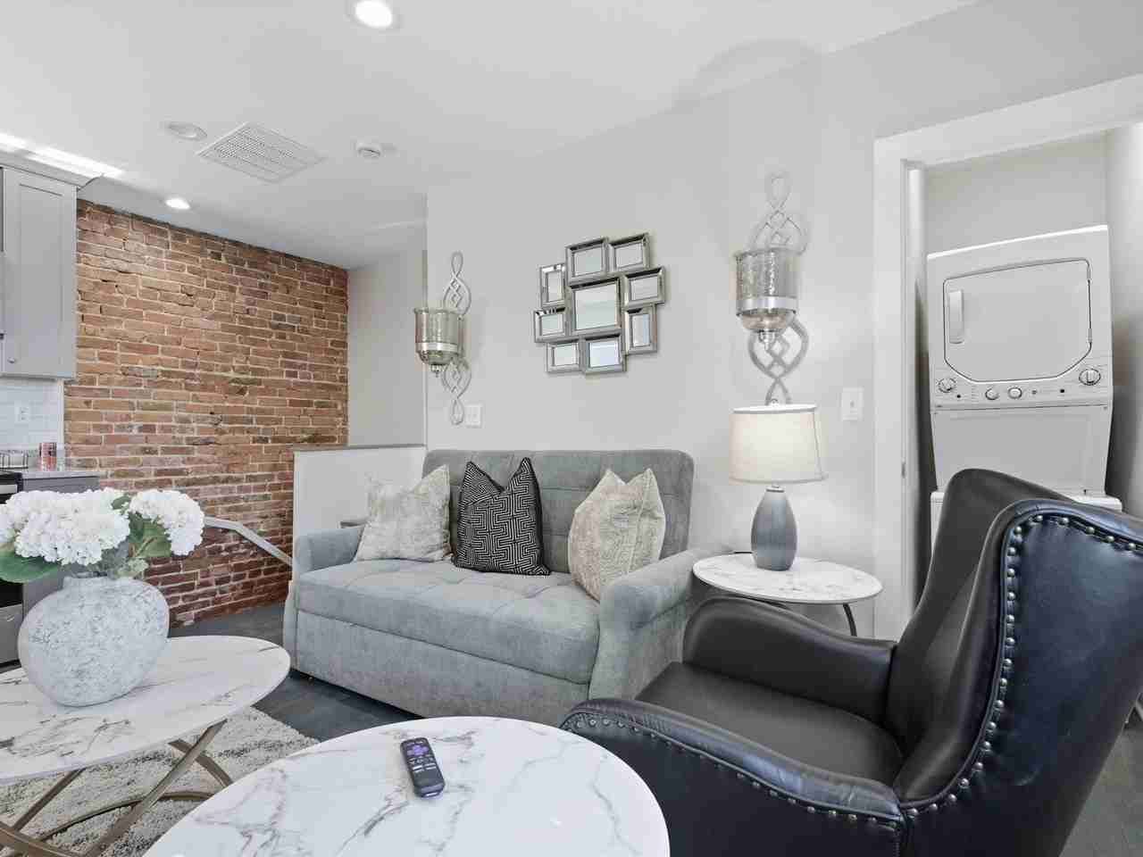 1200 Kennedy St Nw #1633281P - Photo 2 of 14