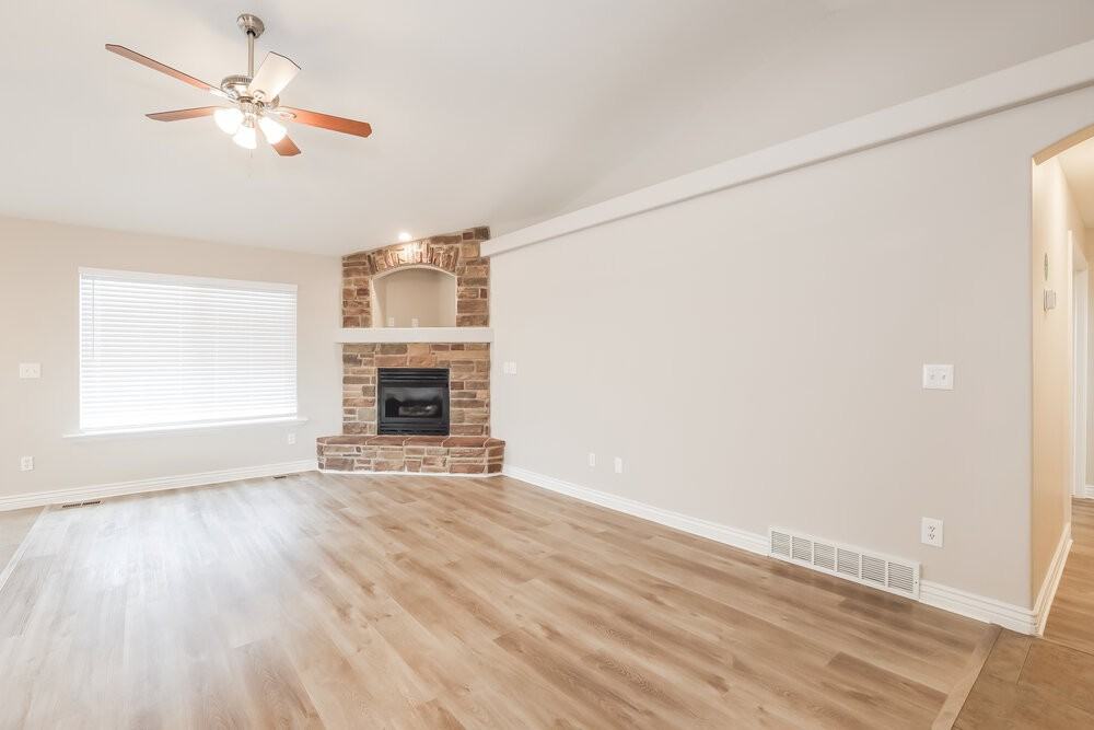 9055 N Barton Creek Dr - Photo 5 of 17
