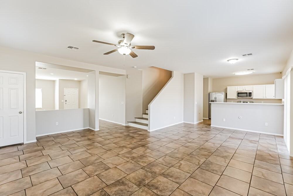 9656 W Cordes Rd - Photo 6 of 17
