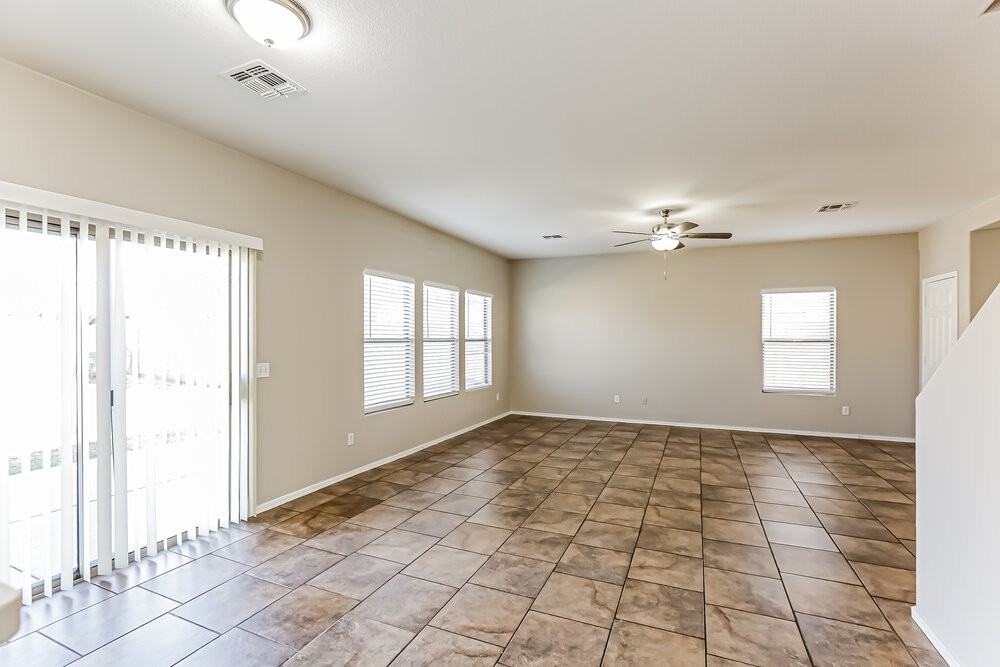 9656 W Cordes Rd - Photo 7 of 17