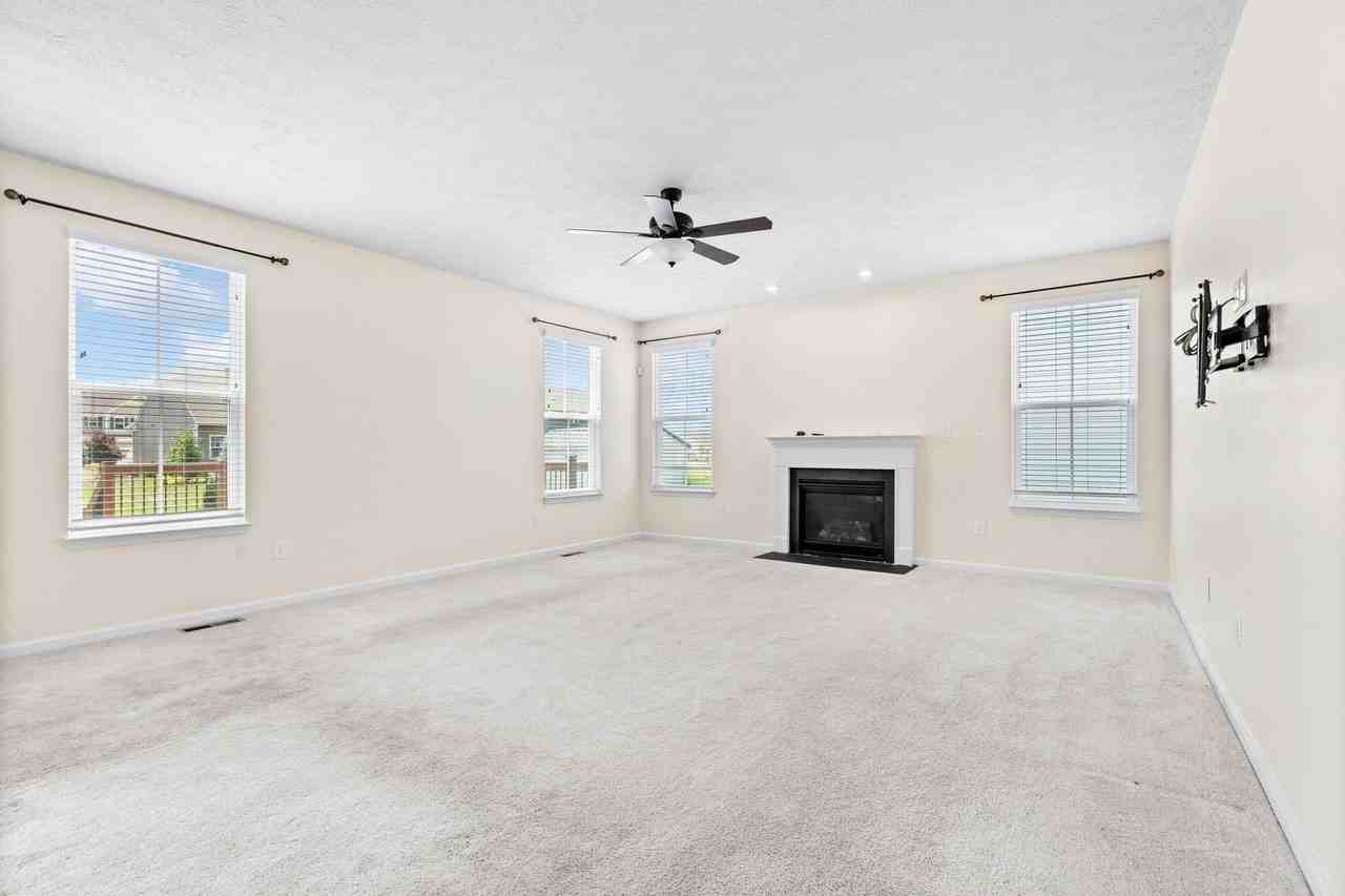 2214 Larkspur Dr - Photo 7 of 26