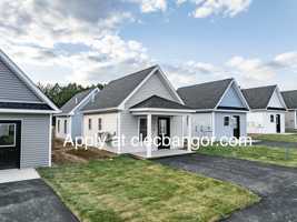 featured image of 1337 Hammond St #16