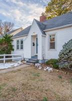featured image of 1100 Emerson Ct