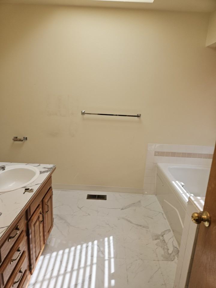 7312 67th St Ne - Photo 2 of 29