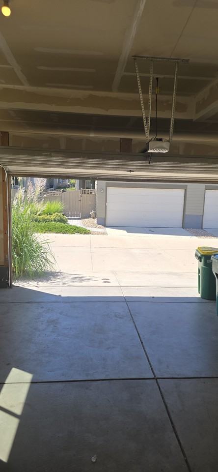 7223 W Pacific Ave - Photo 2 of 11