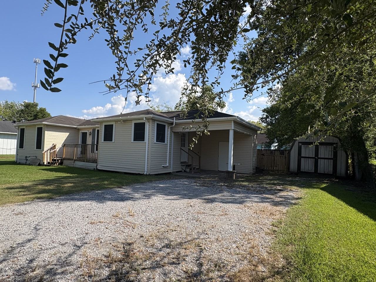 7555 Highway - Photo 2 of 4