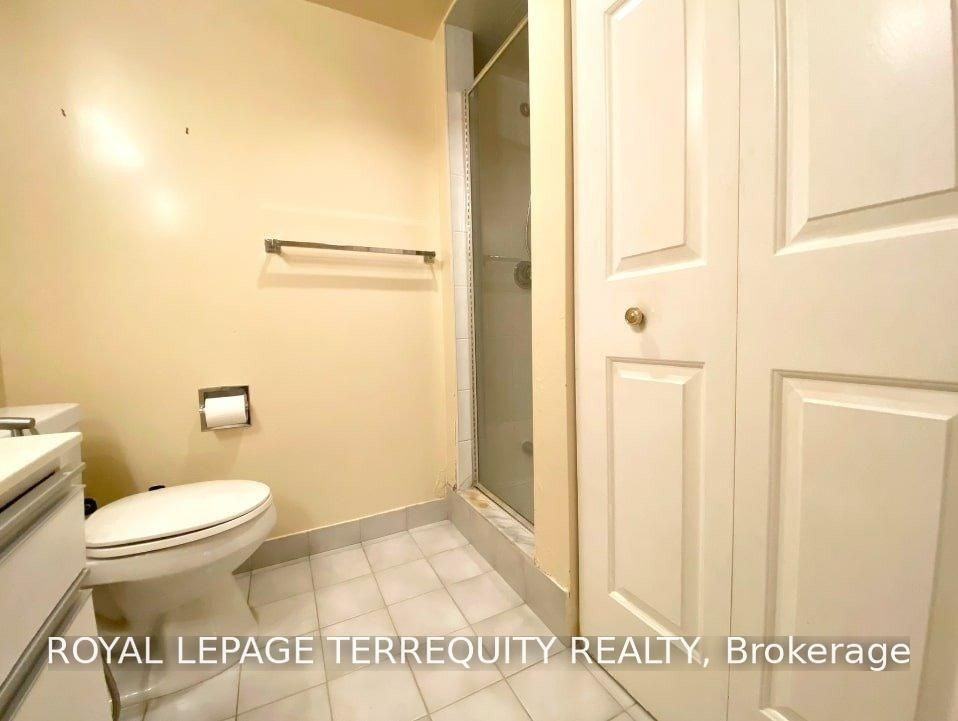 30 Greenfield Avenue #3200 - Photo 5 of 12