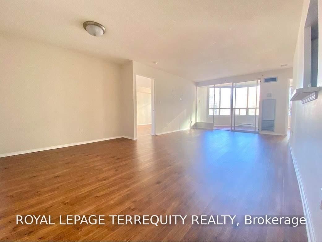 30 Greenfield Avenue #3200 - Photo 3 of 12