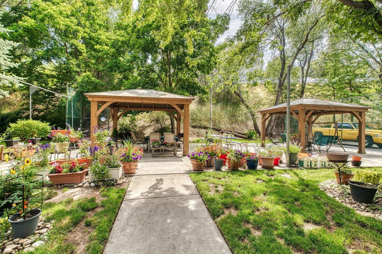 3713 S Gekeler Ln #24 - Photo 4 of 19