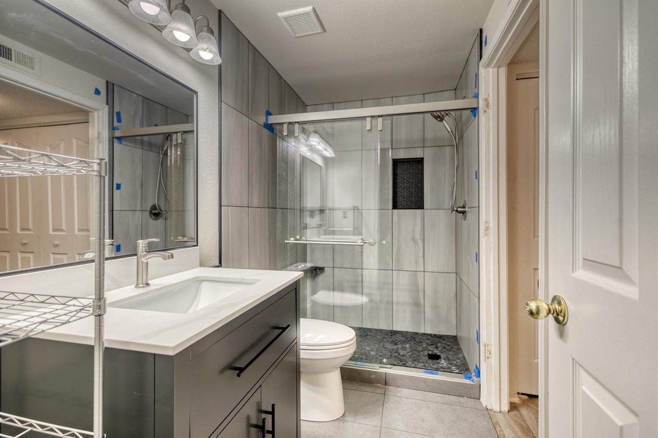 3713 S Gekeler Ln #24 - Photo 7 of 19