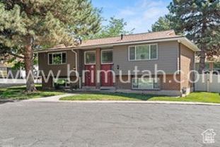 2572 E Canterbury Ln #1 - Photo 1 of 1
