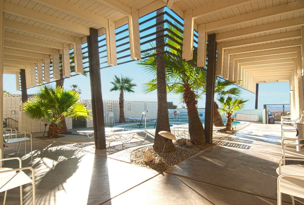 68110 Club Circle Drive #4 - Photo 6 of 11