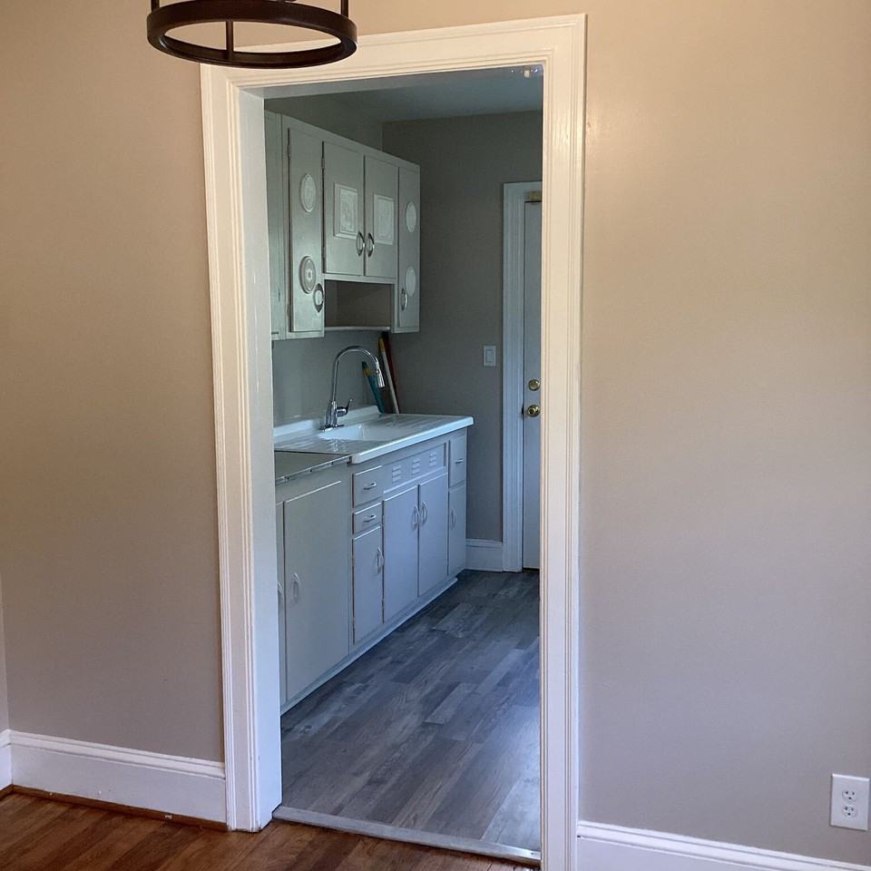 516 Watson Ave - Photo 7 of 17