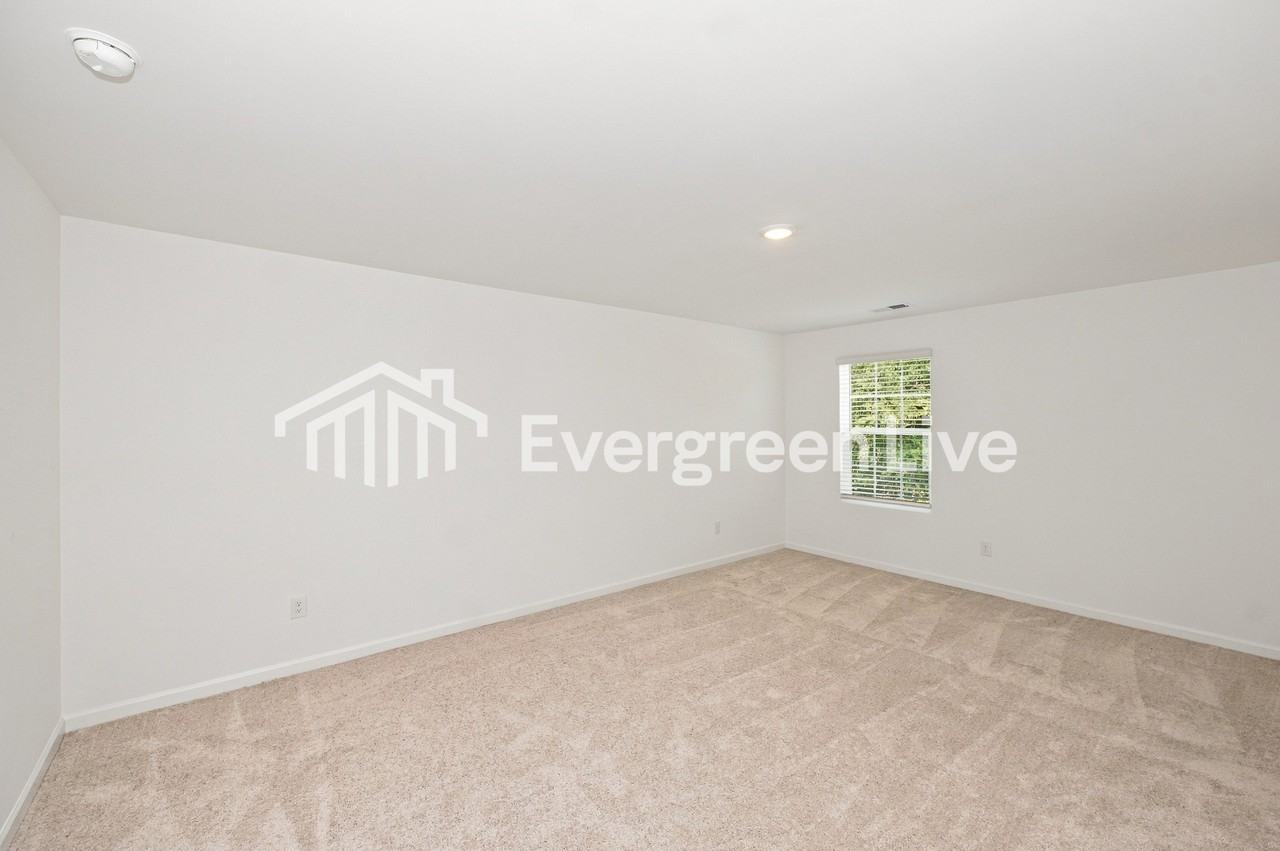 4066 Oxford Glen Dr - Photo 7 of 10