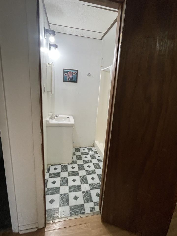 131 Wood St #207 - Photo 7 of 9