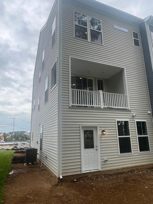 5368 Siri Ct - Photo 2 of 3