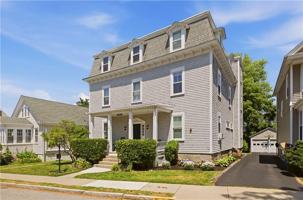 featured image of 3 Prairie Ave ##1