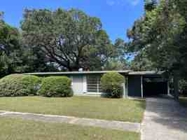featured image of 24 Alan-a-Dale Drive