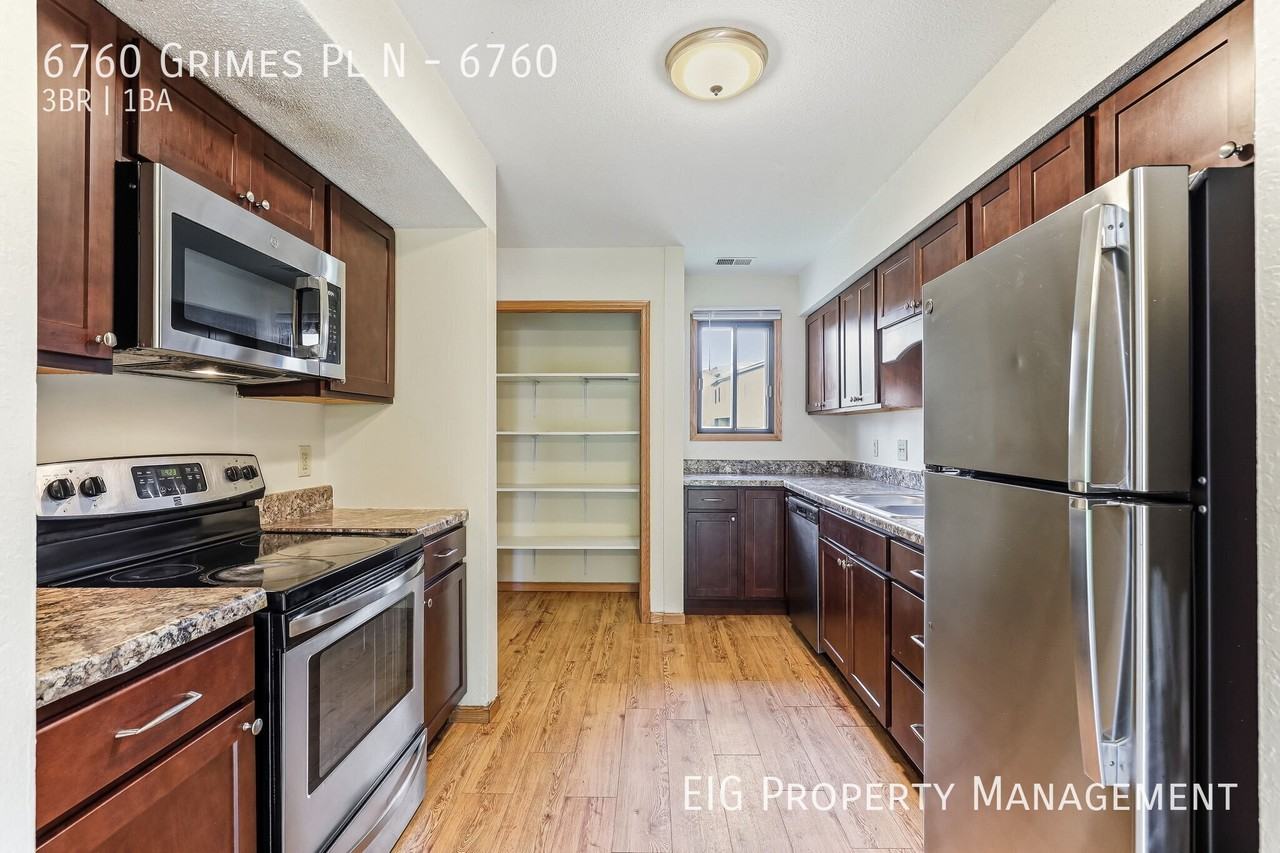 6760 Grimes Pl N #6760 - Photo 5 of 40