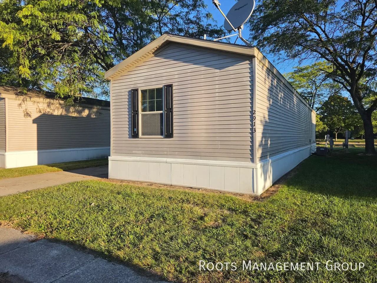 2913 Apollo Dr - Photo 2 of 16