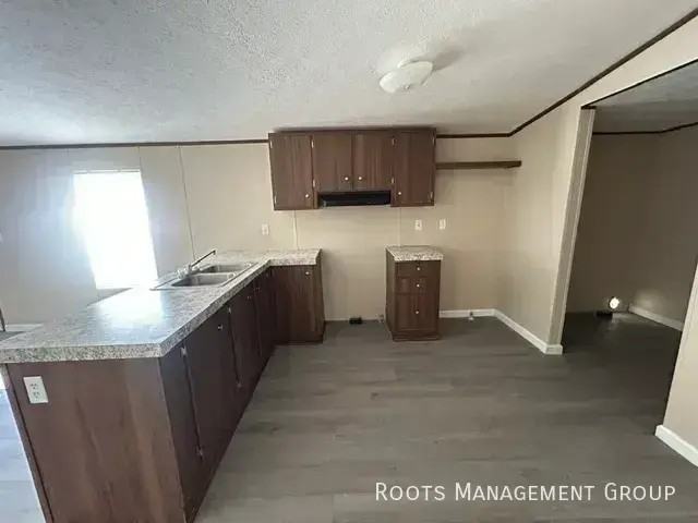 123 Northfork Dr #123N - Photo 3 of 13