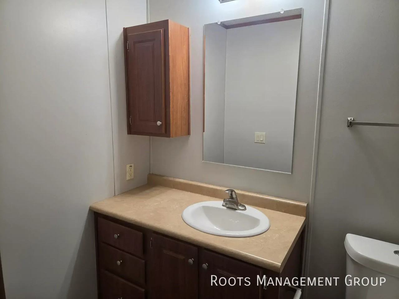 2677 Apollo Dr - Photo 7 of 14
