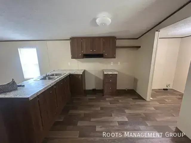 122 Northfork Dr #122N - Photo 2 of 12