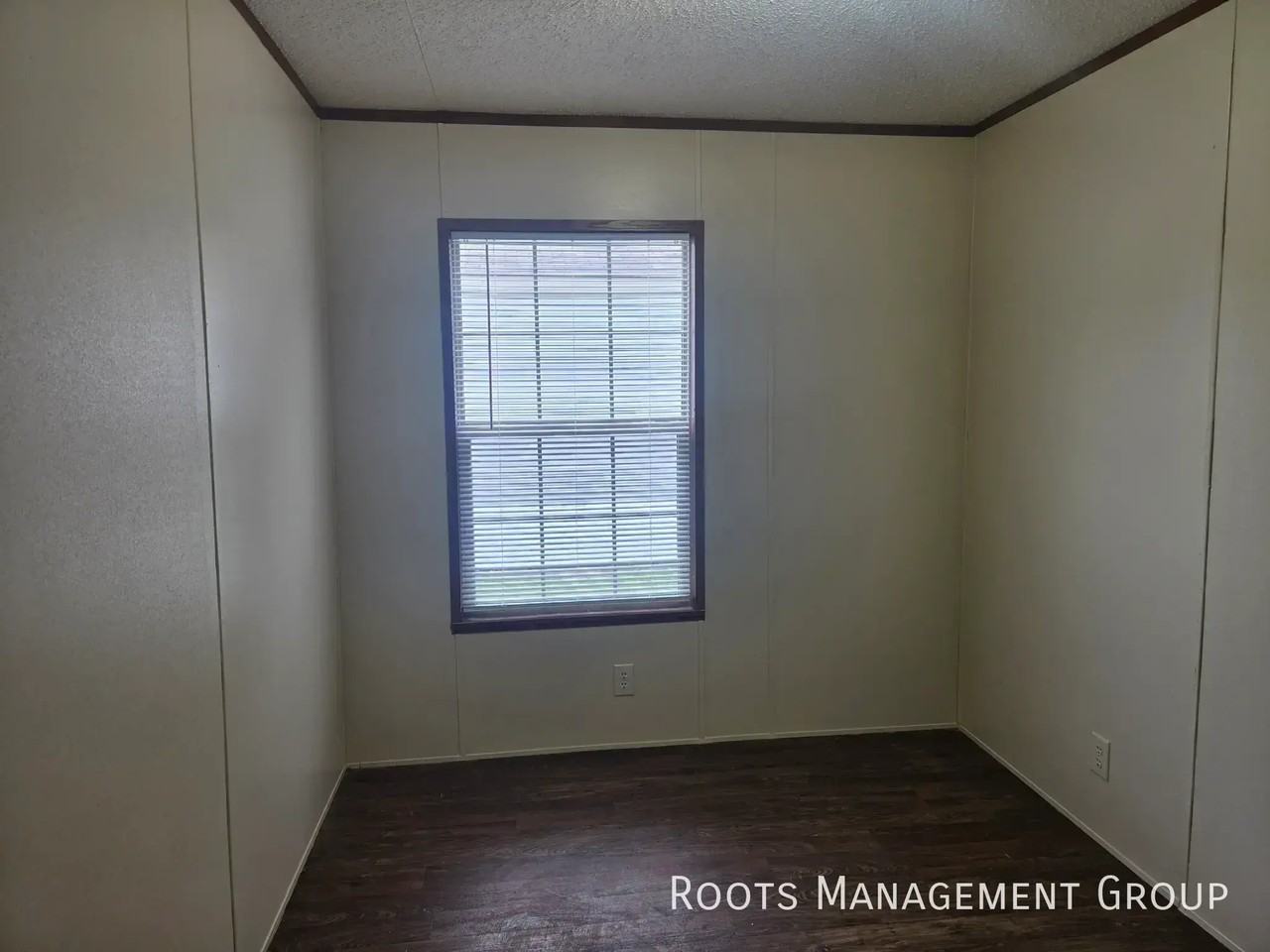 2568 Gemini St - Photo 7 of 17