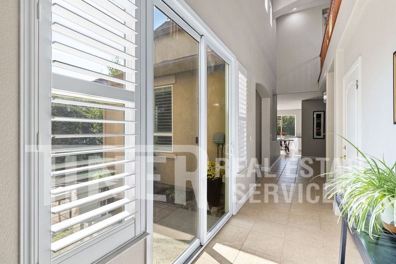 3216 Rapallo Pl - Photo 4 of 37