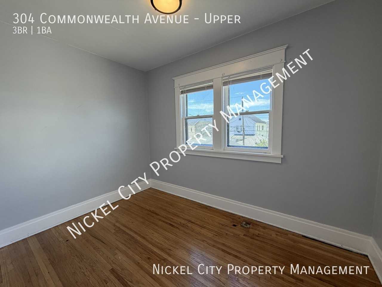 304 Commonwealth Ave - Photo 5 of 10