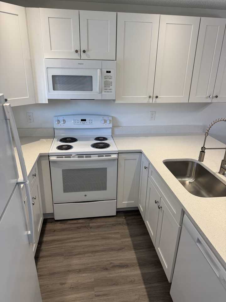 39132 Country Point Blvd #2070 - Photo 3 of 11