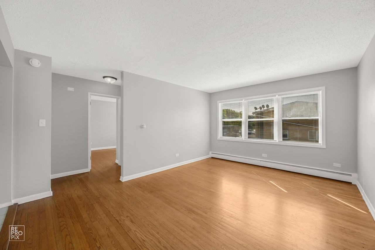 1550 N 1st Ave #1E - Photo 5 of 10