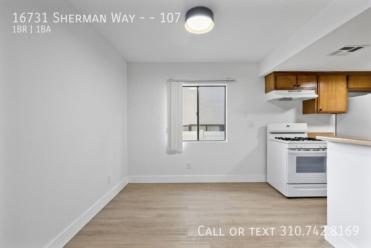 16731 Sherman Way #107 - Photo 6 of 21