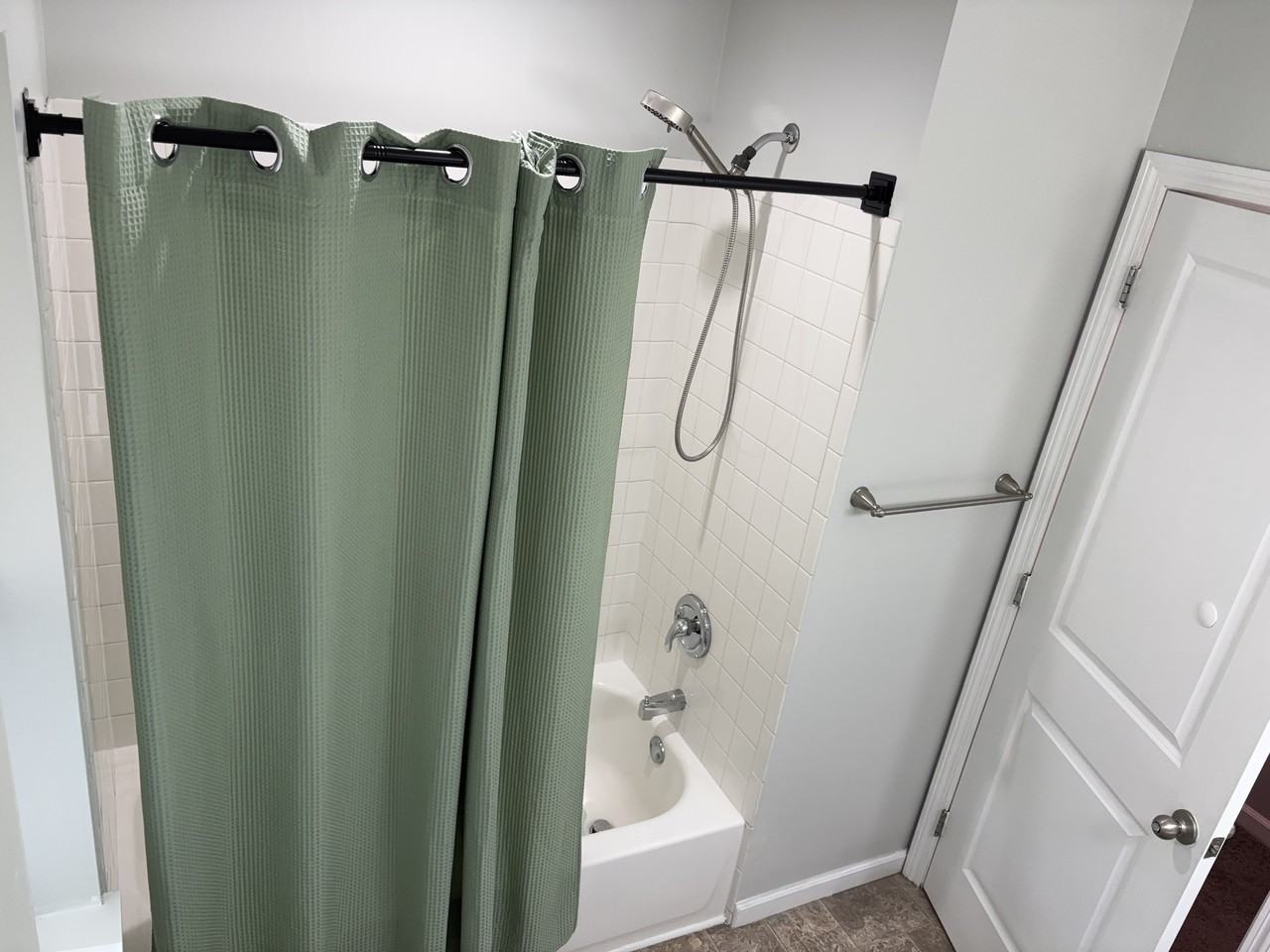 346 Mcdowell St #B - Photo 6 of 19