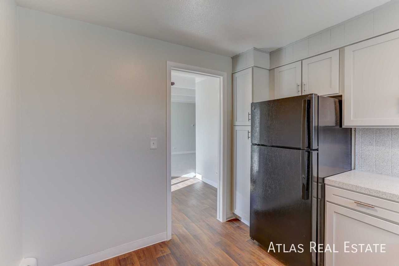 2684 Paramount Pkwy #101 - Photo 6 of 31