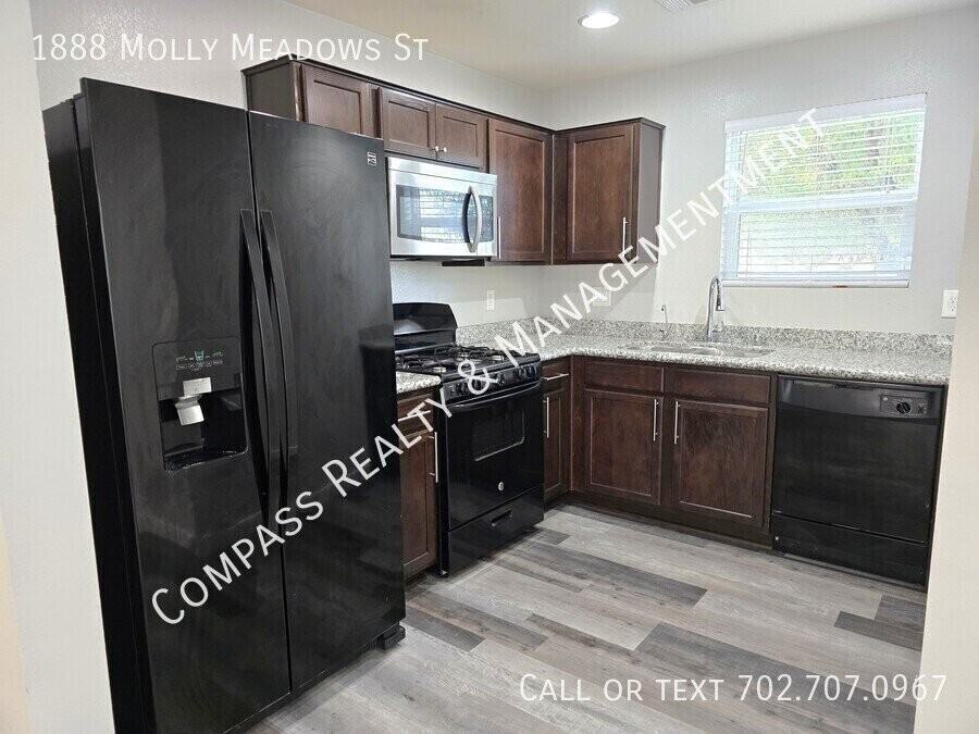 1888 Molly Meadows St - Photo 3 of 29