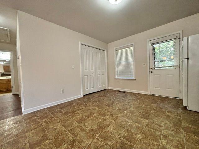 2508 Tinnell Ct - Photo 3 of 21