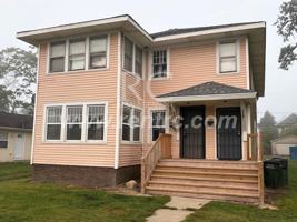 featured image of 1114 N Franklin St ## 1