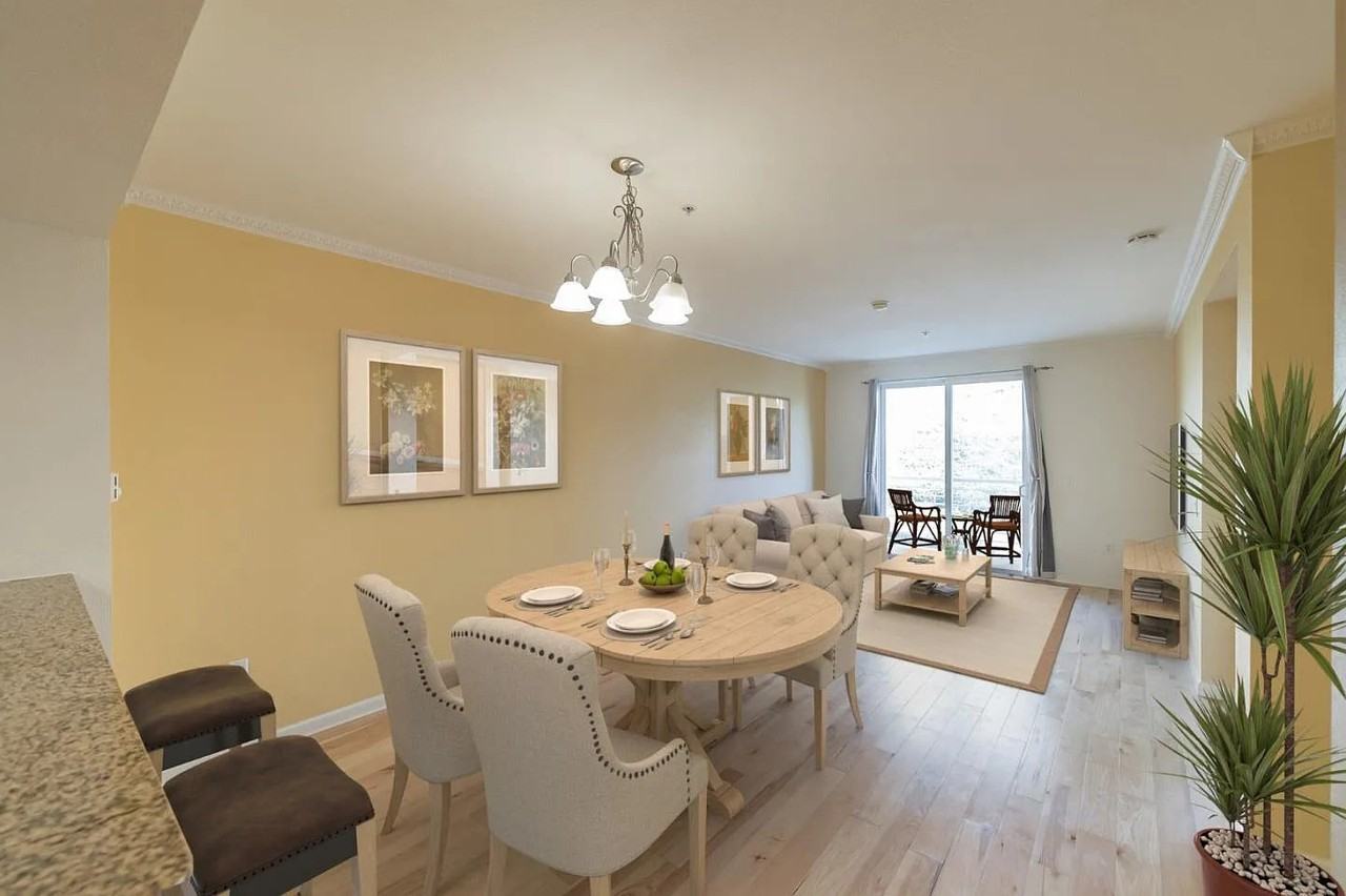 401 Crescent Ct #4203 - Photo 2 of 10