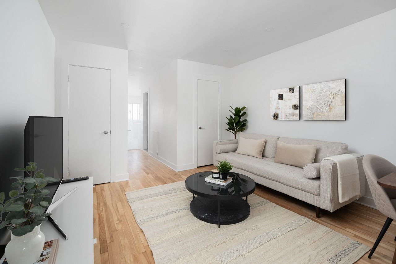 4245 Rue Marquette - Photo 4 of 7