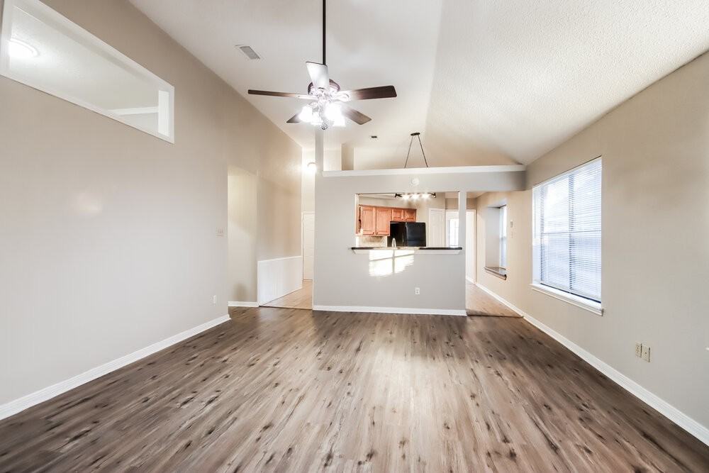 19511 Atascocita Shores Dr - Photo 4 of 16