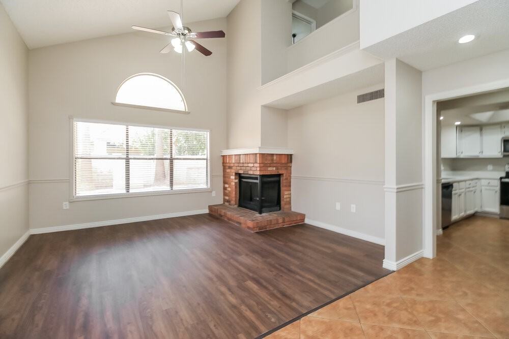 1513 E Heather Ave - Photo 5 of 17
