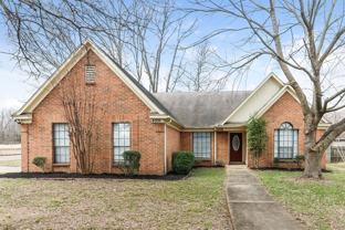 4005 Eagle Ridge Ln - Photo 1 of 1